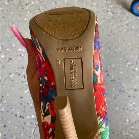 Flower heels - Picture 2 of 2